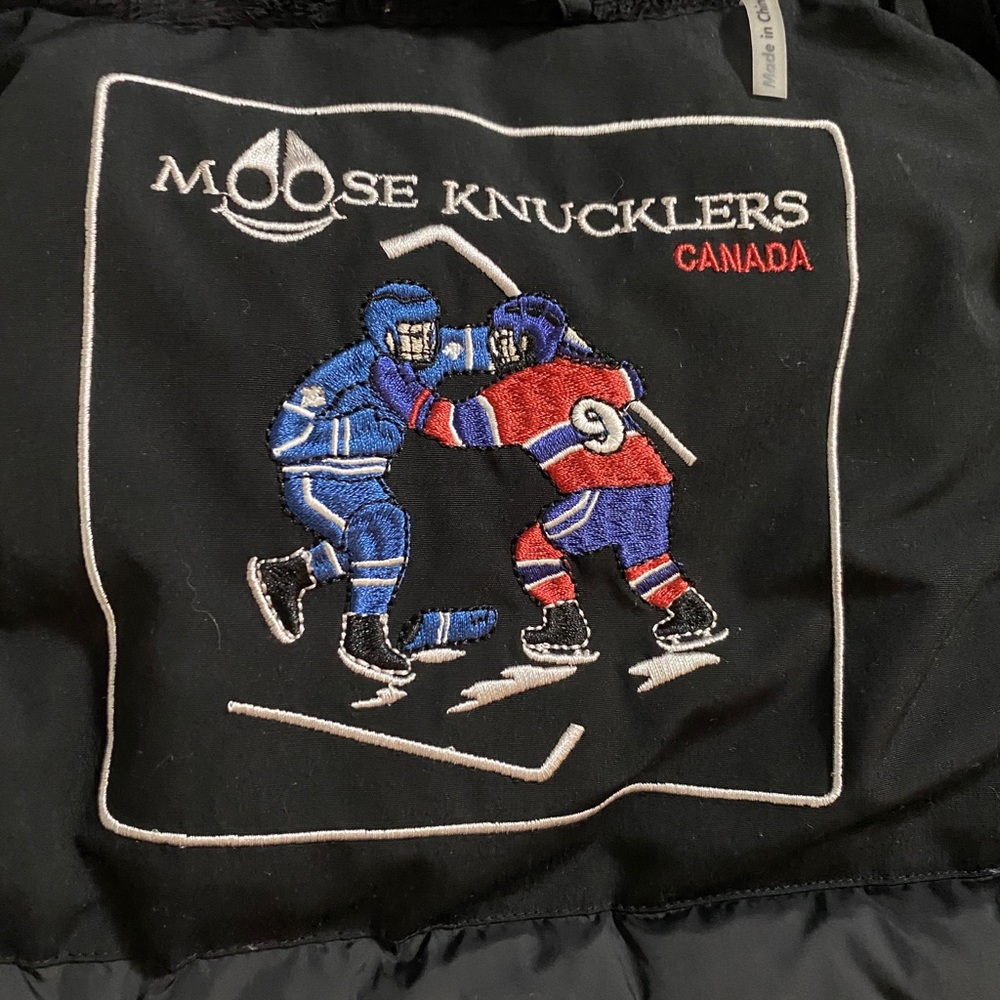 Selling Boys Mooseknuckle winter jacket. So warm and in perfect condition.